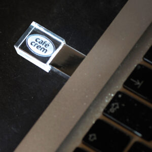 USB CRISTAL CON LUZ